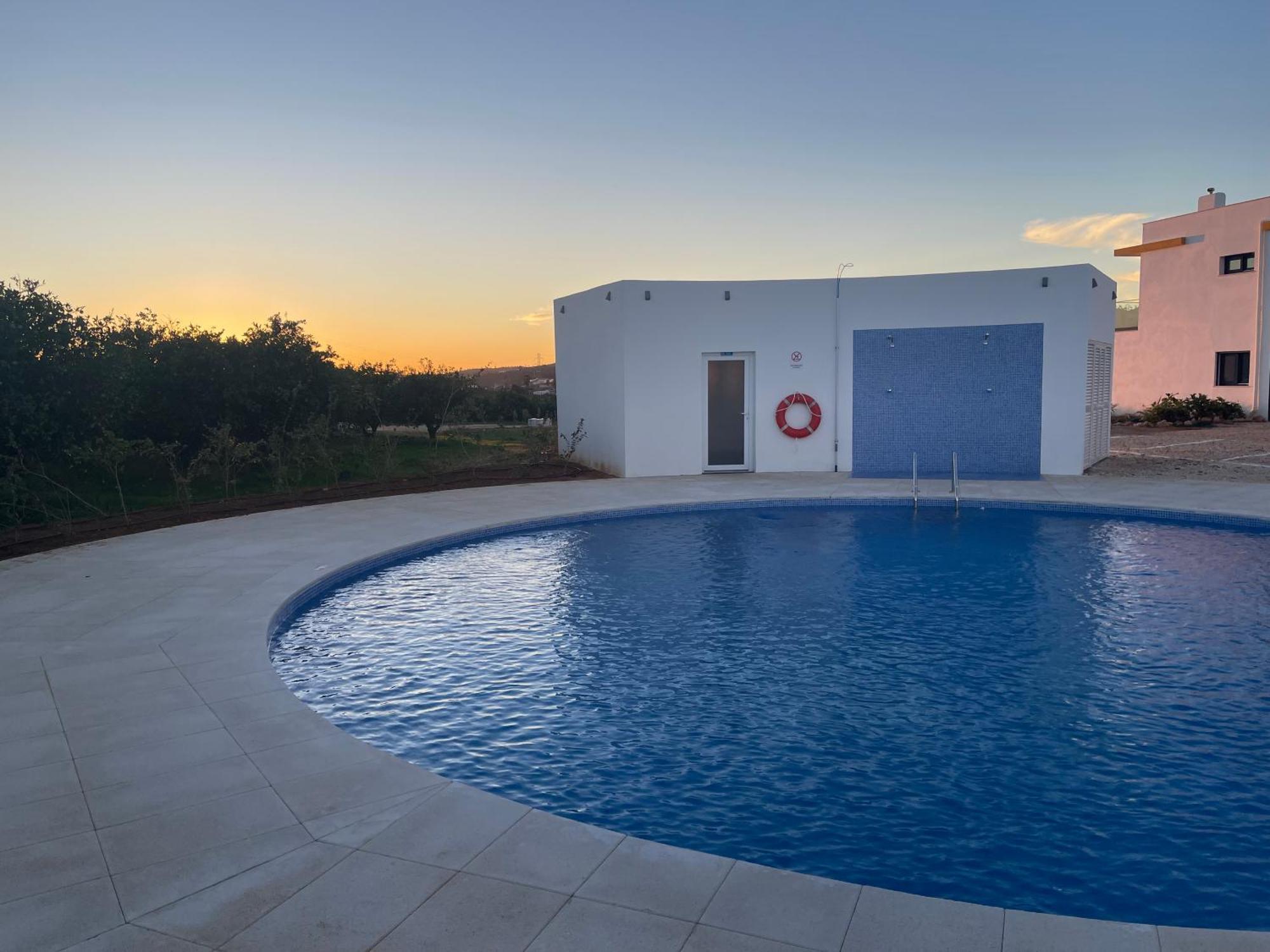 Orange Grove Residence Силвес Екстериор снимка