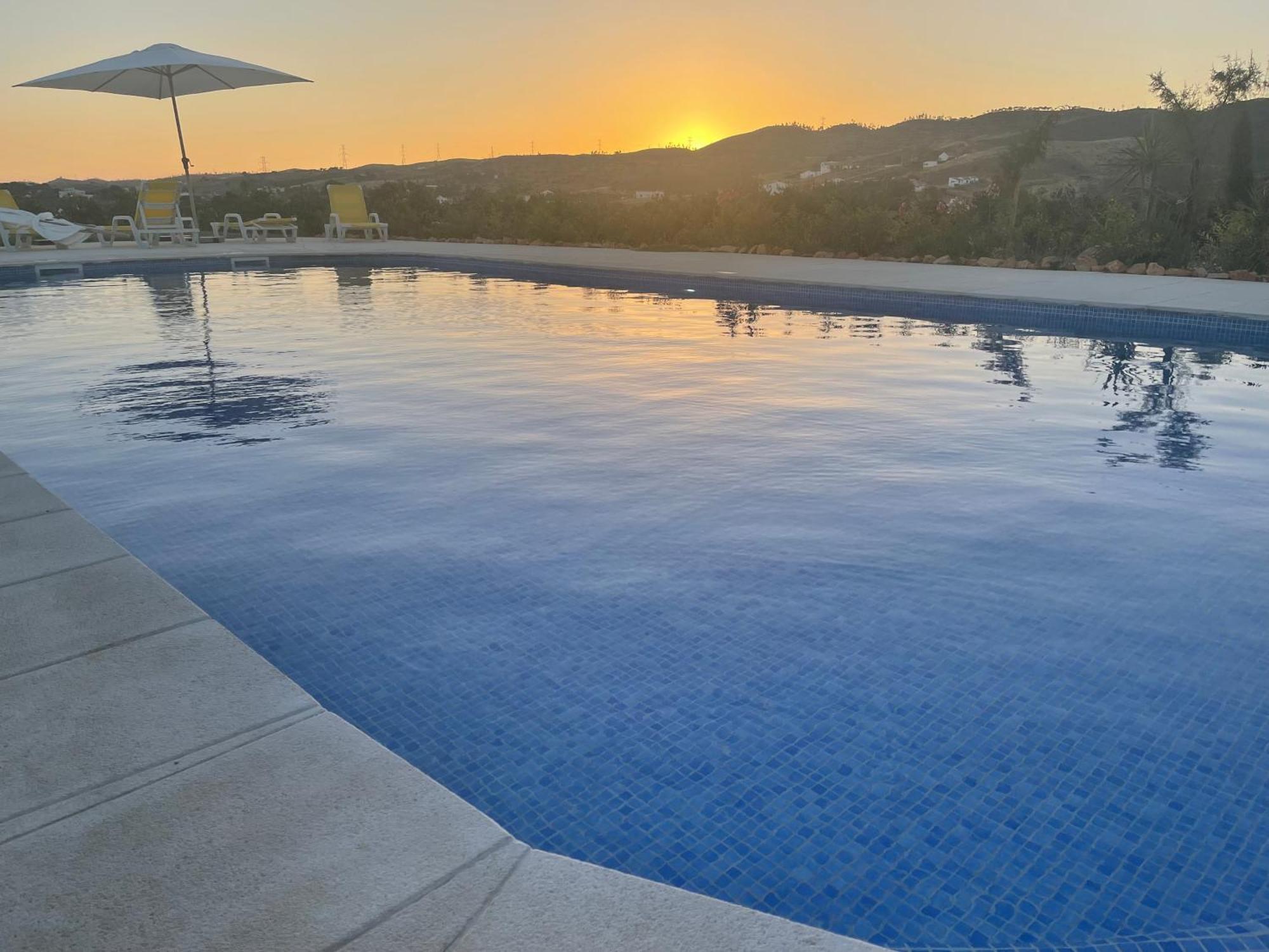Orange Grove Residence Силвес Екстериор снимка