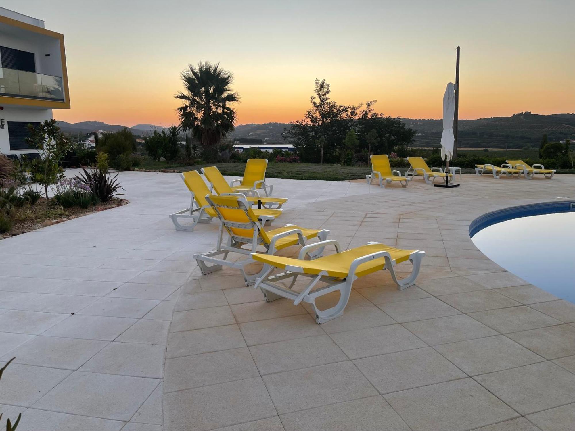 Orange Grove Residence Силвес Екстериор снимка